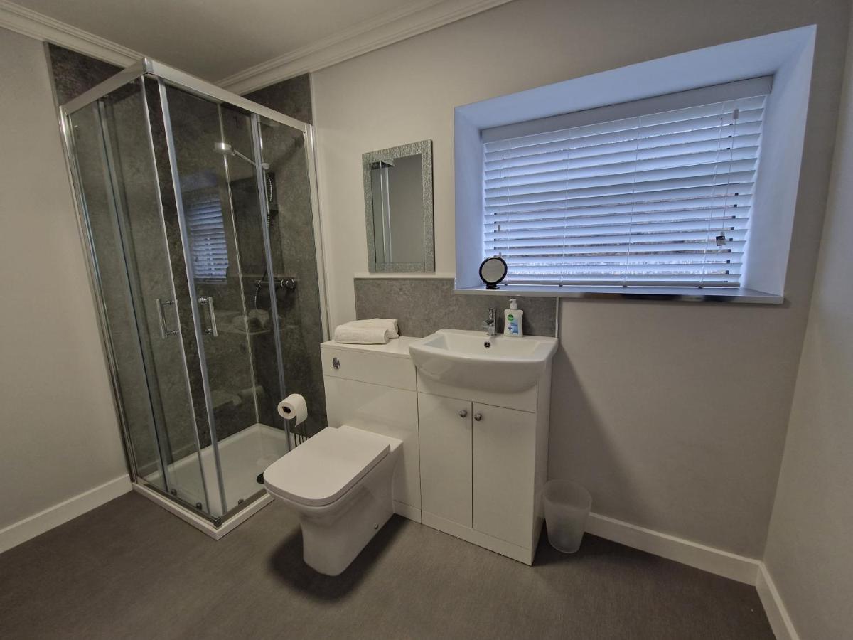 Lewis Gethin House, Newly Renovated Cottage Sleeps 9, Close To Bike Park Wales Мертир-Тидвилл Экстерьер фото